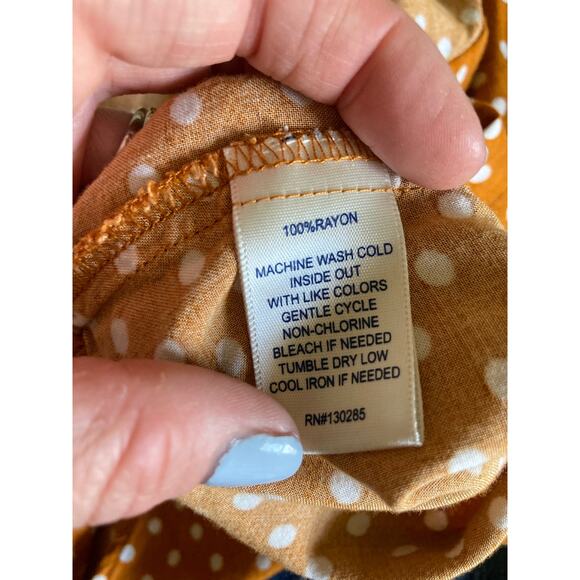 Per Se Yellow Polkadot Buttondown Shirt, Size S - Picture 5 of 7